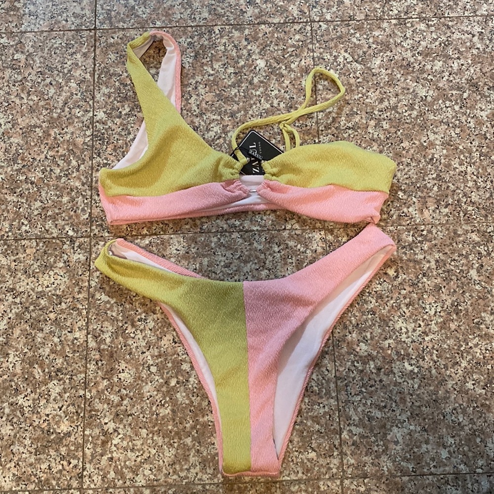 NWT Zaful One Shoulder Bikini.